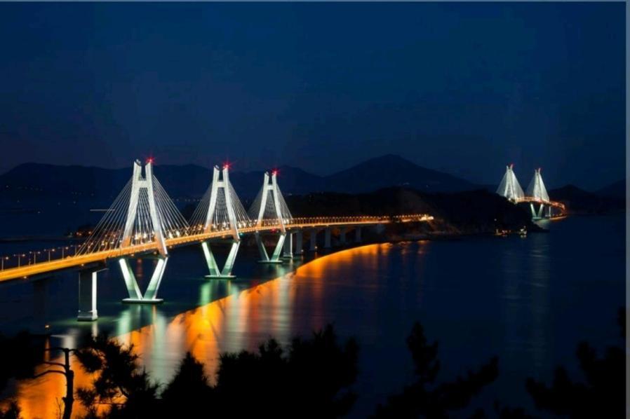 Geoje Seaside Luxury Family Villa Екстер'єр фото